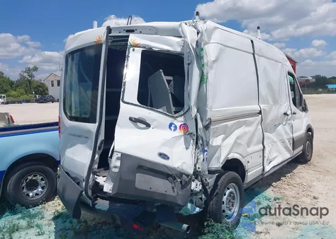 2020 Ford Transit-250 z USA, uszkodzony, nr VIN 1FTBR1C81LKA60044